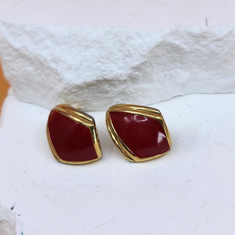 Monet Red Enamel Gold Tone Geometric Stud Earrings Retro Chunky Vintage 1980s